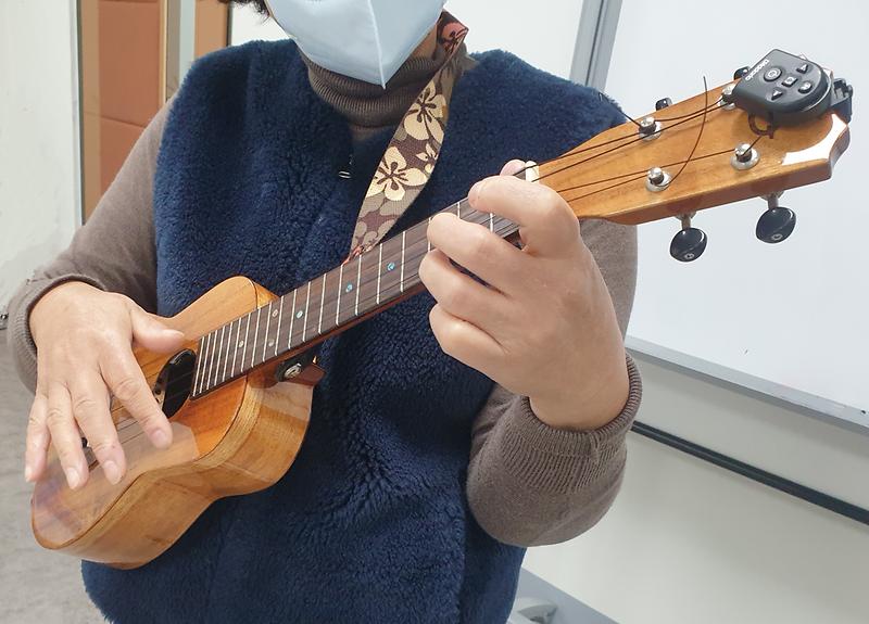 우쿨렐레2.jpg 이미지